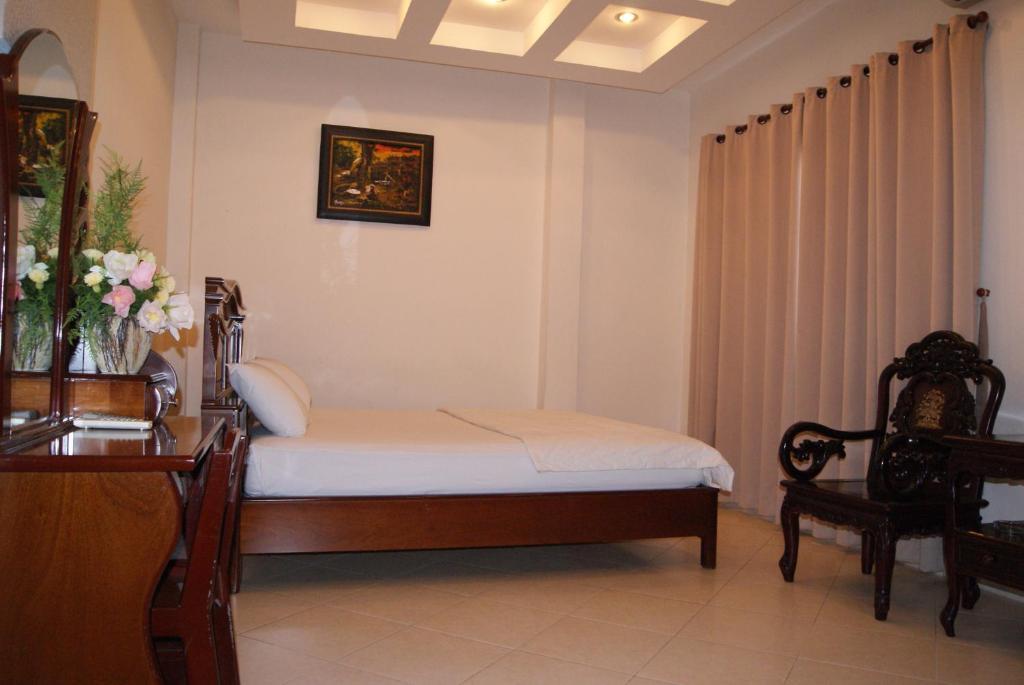 Thien Tue Hotel Хошимин Экстерьер фото